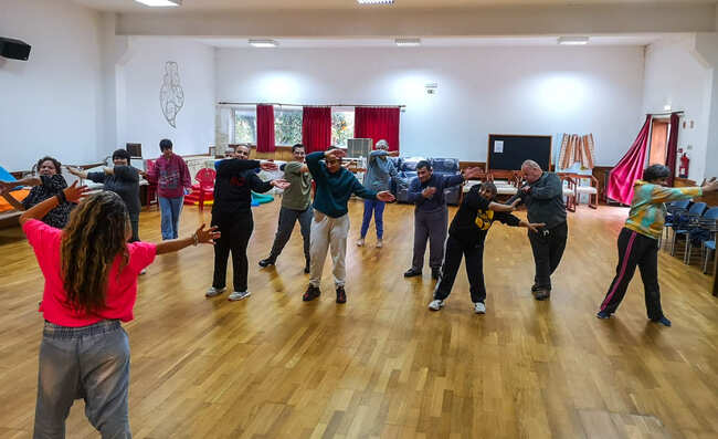 Projeto “Póvoa Dança” proporciona aulas de dança para pessoas portadoras de deficiência